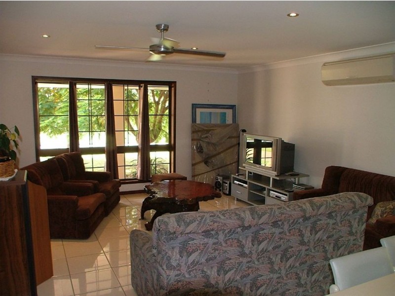 31 Ramsay St, Golden Beach QLD 4551