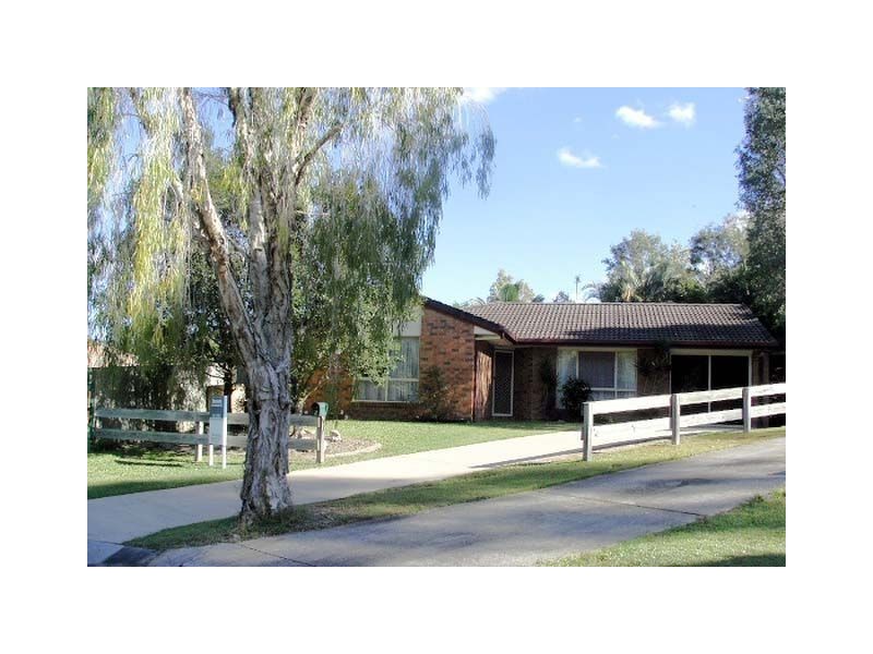 2 Donegal Court, Little Mountain QLD 4551