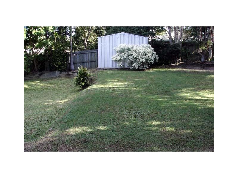 2 Donegal Court, Little Mountain QLD 4551