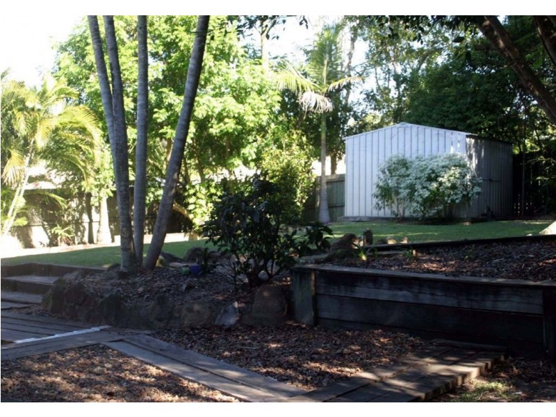 2 Donegal Court, Little Mountain QLD 4551