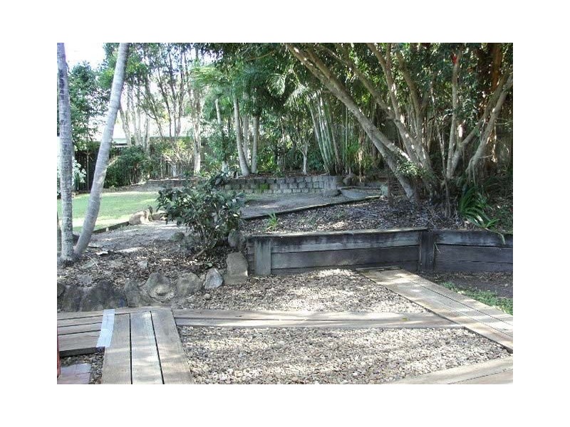 2 Donegal Court, Little Mountain QLD 4551