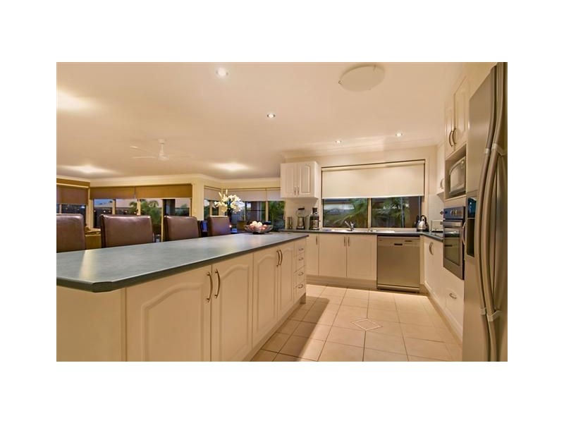 9 Carr Place, Pelican Waters QLD 4551