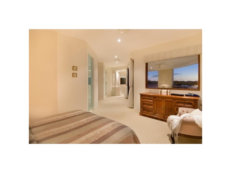 24 Rutherford Place, Pelican Waters QLD 4551