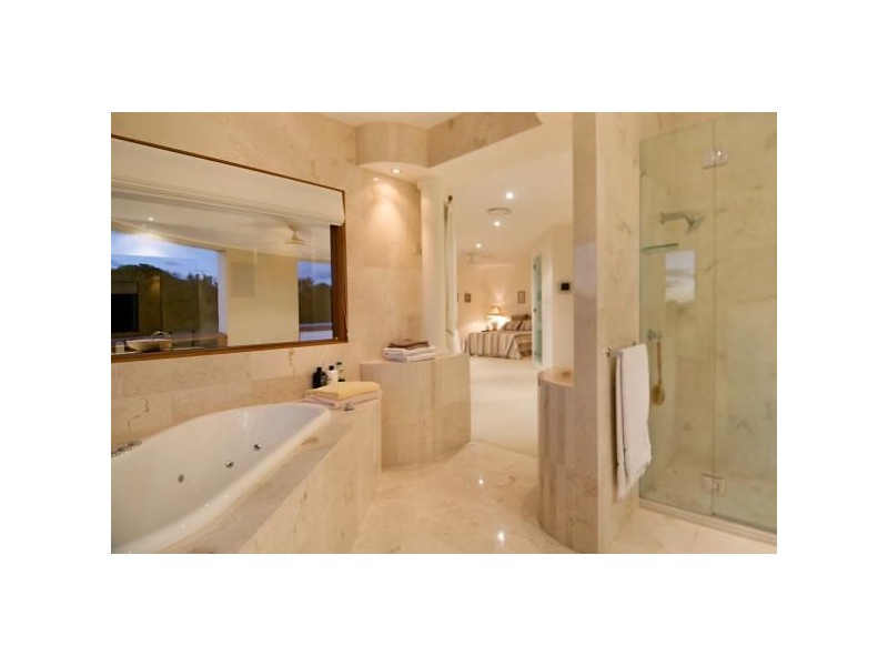 24 Rutherford Place, Pelican Waters QLD 4551