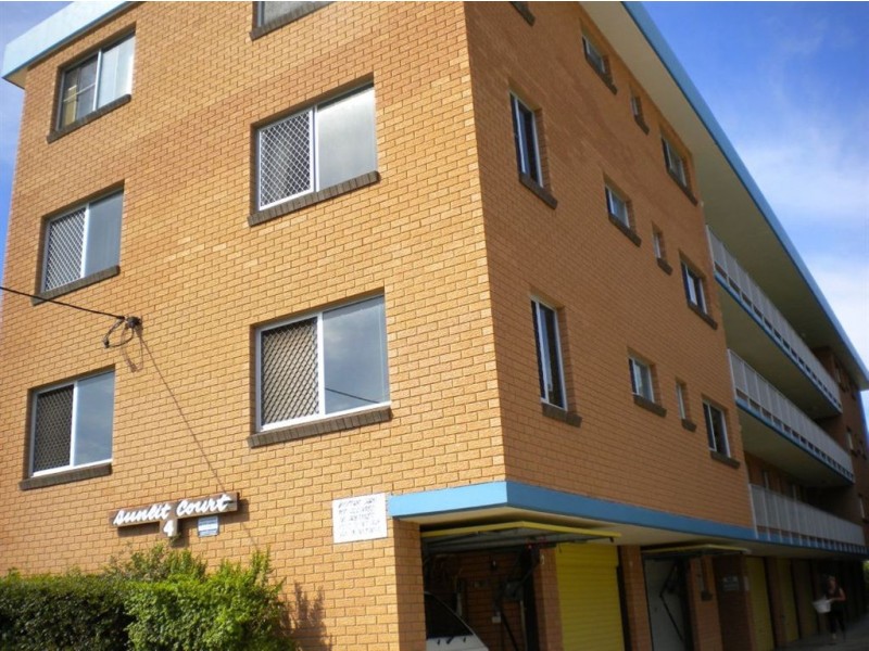 1/4 Oxley Street, Golden Beach QLD 4551