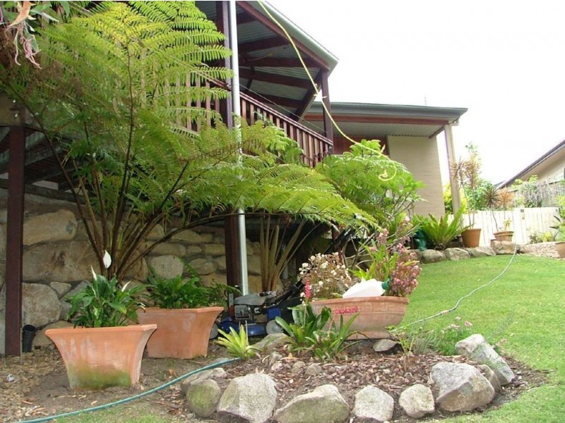 24 Carisbrook Court, Little Mountain QLD 4551