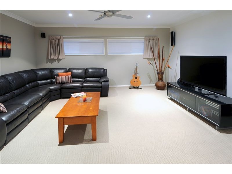 15 Koopa Place, Pelican Waters QLD 4551