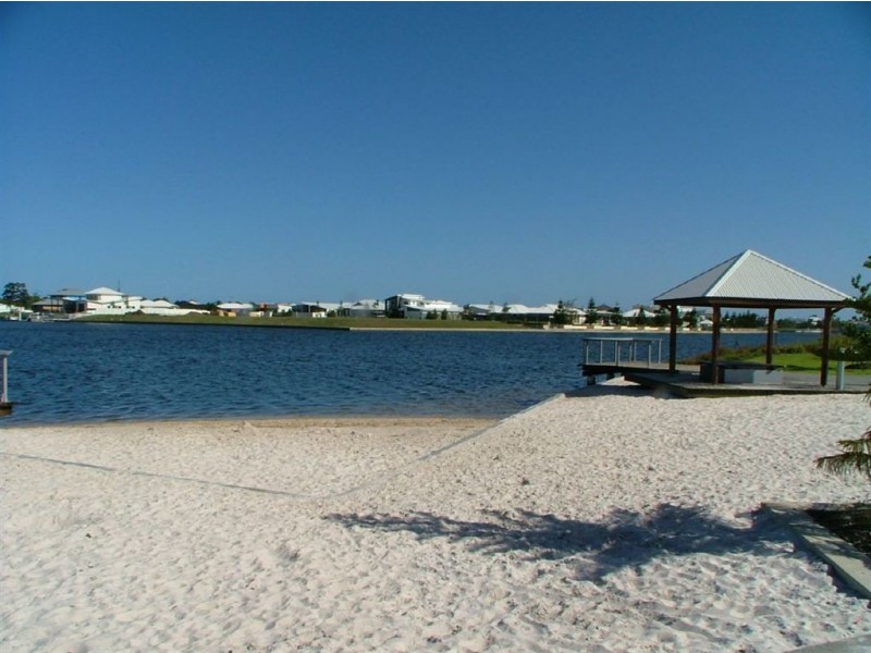 27 Deep Water Circuit, Pelican Waters QLD 4551