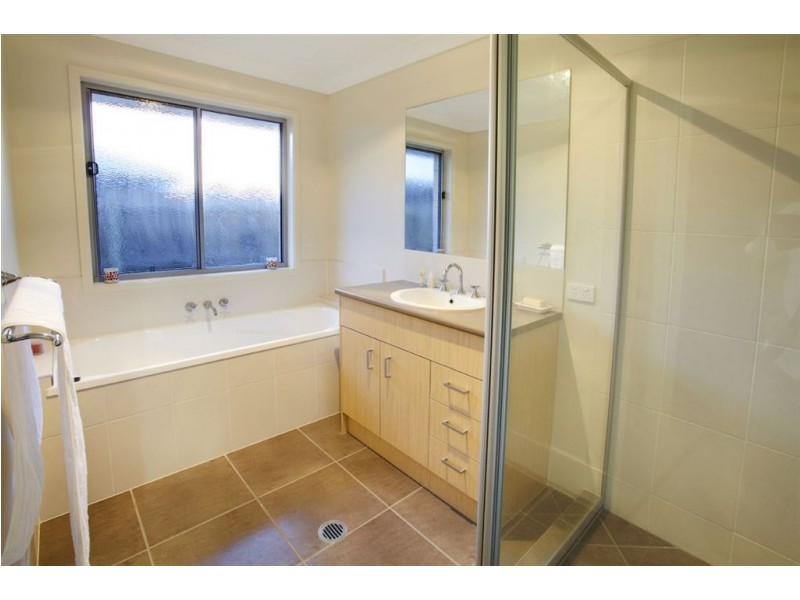 38 Birchgrove Street, Sippy Downs QLD 4556