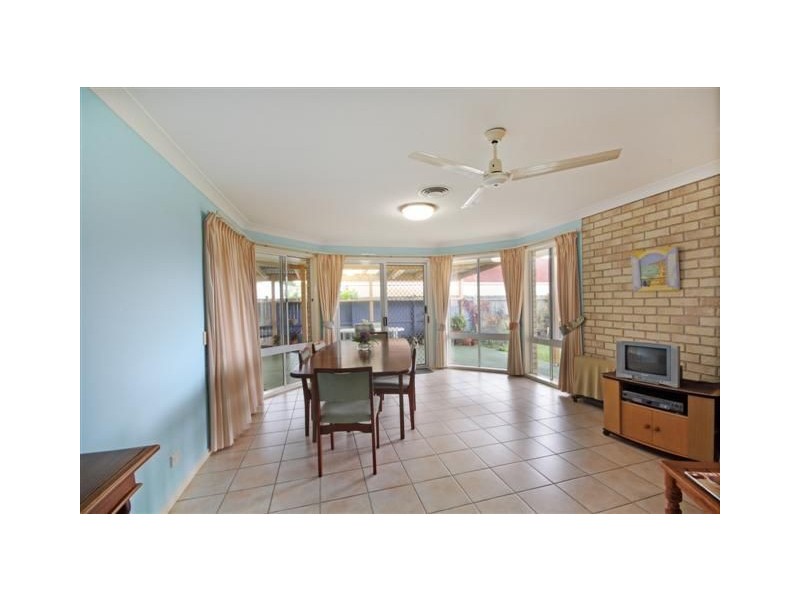 42 Sir Joseph Banks Drive, Pelican Waters QLD 4551