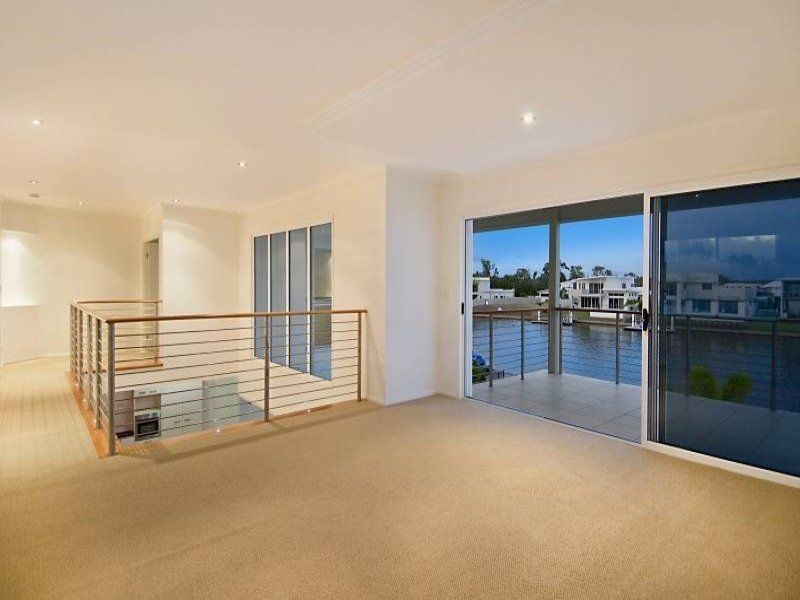 7 Artunga Pl, Pelican Waters QLD 4551