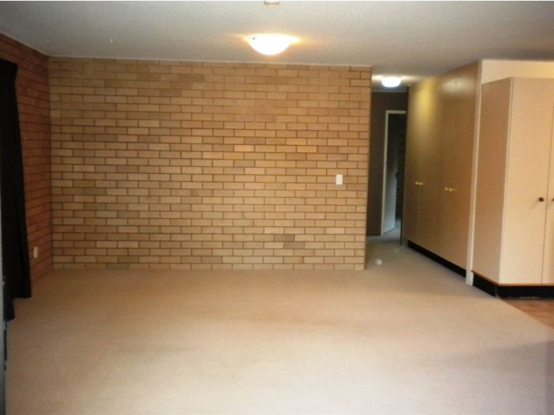 1/7 Upper Gay Terrace, Kings Beach QLD 4551