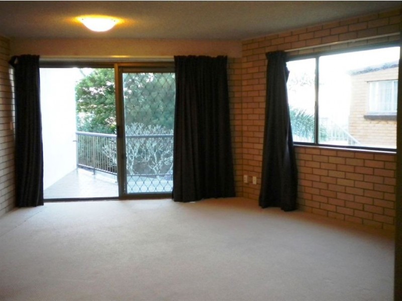 1/7 Upper Gay Terrace, Kings Beach QLD 4551