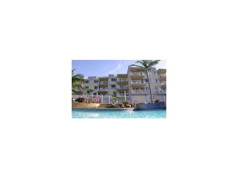 2/1 Saltair Street, Kings Beach QLD 4551