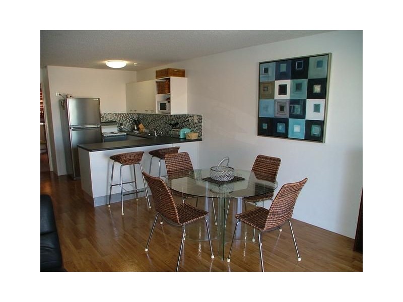 2/1 Saltair Street, Kings Beach QLD 4551