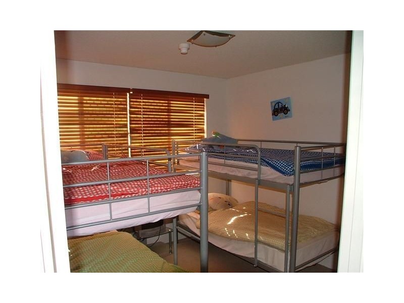 2/1 Saltair Street, Kings Beach QLD 4551