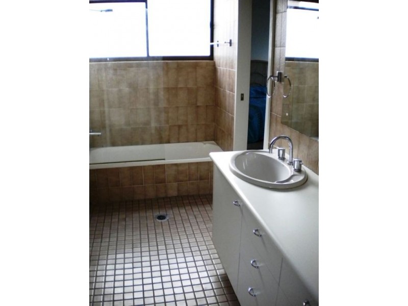 4/1 Cooma Terrace, Caloundra QLD 4551