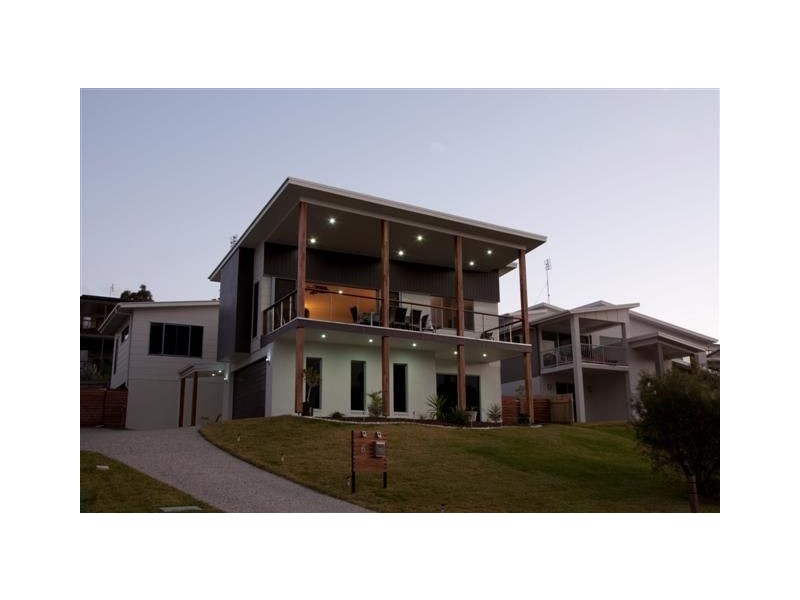 6 The Parkway, Aroona QLD 4551