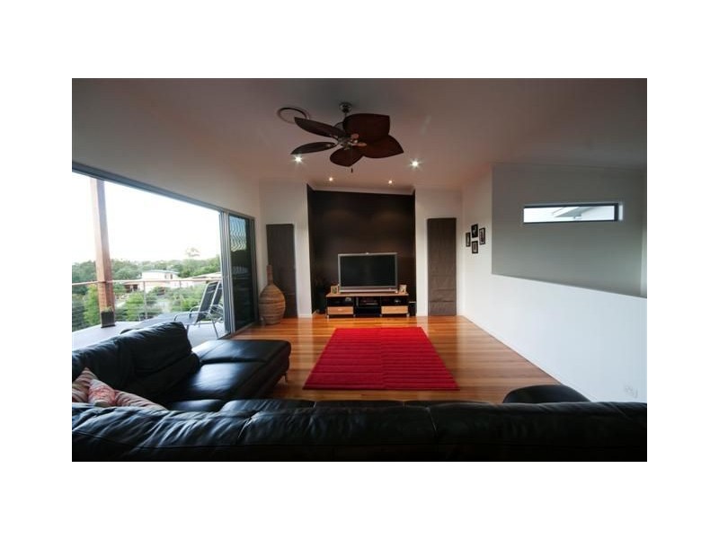 6 The Parkway, Aroona QLD 4551
