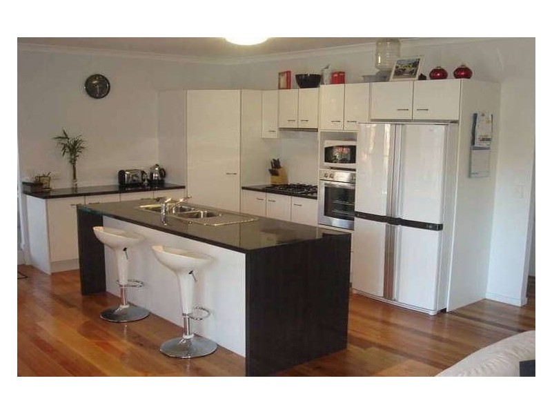 11 Gallery Place, Little Mountain QLD 4551