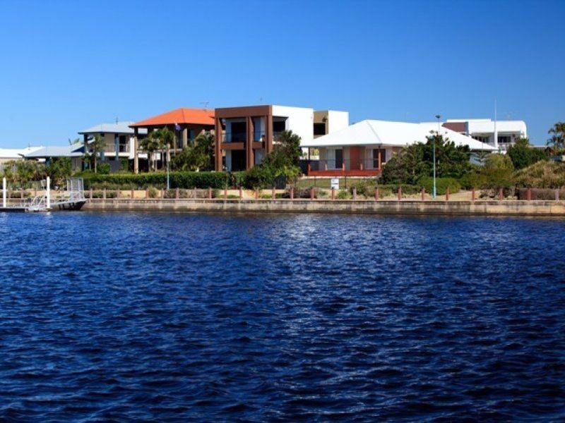 14 Bonaire Court, Parrearra QLD 4575