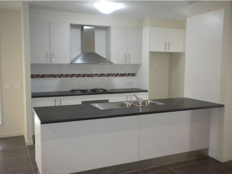 23 Cumberland Cr, Little Mountain QLD 4551