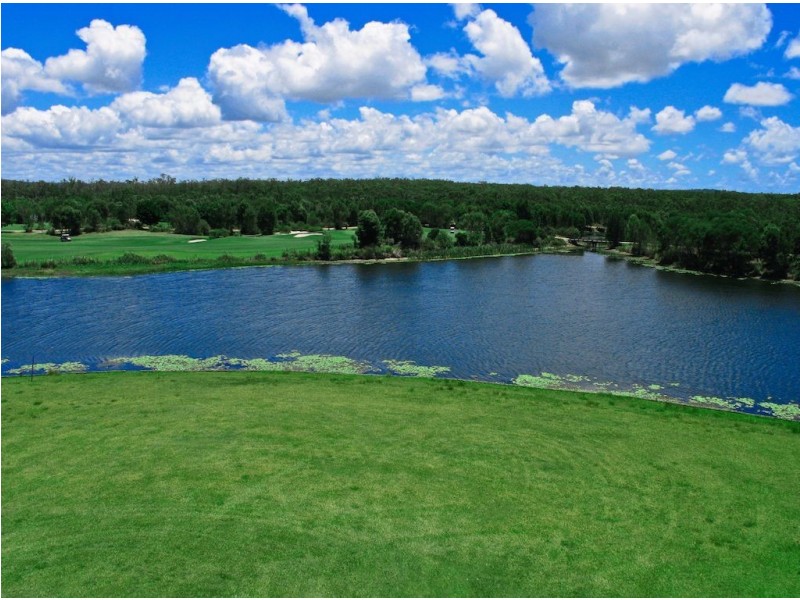 17 Millennium Circuit, Pelican Waters QLD 4551