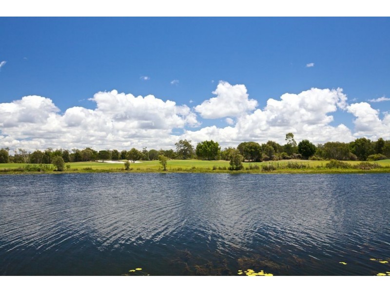 17 Millennium Circuit, Pelican Waters QLD 4551