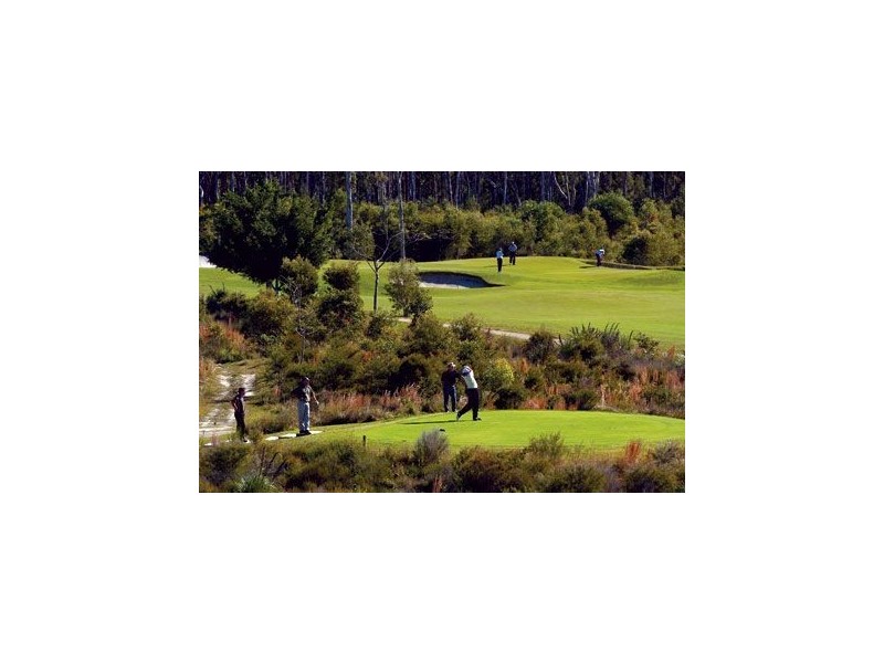 17 Millennium Circuit, Pelican Waters QLD 4551