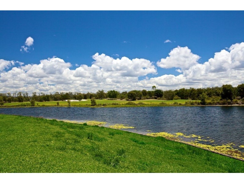 17 Millennium Circuit, Pelican Waters QLD 4551
