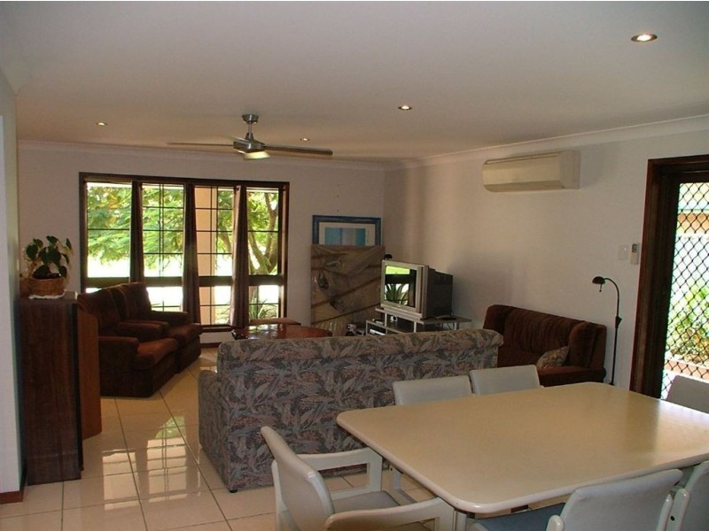 31 Ramsay St, Golden Beach QLD 4551