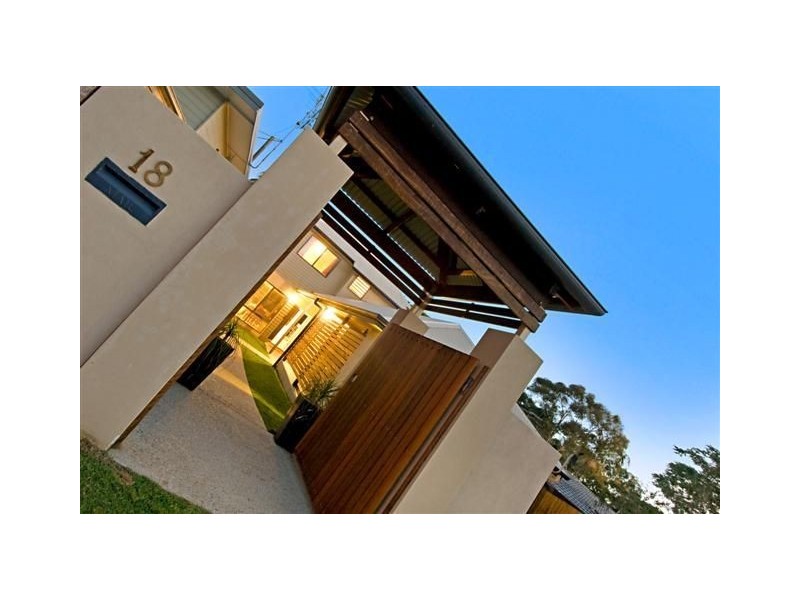 18 Macdonald Street, Dicky Beach QLD 4551