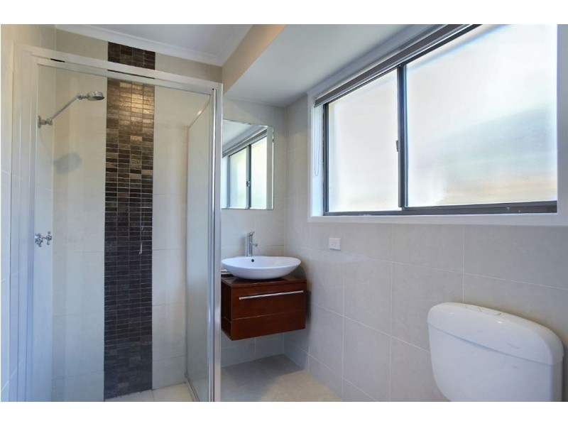 32 Browning Boulevard, Battery Hill QLD 4551