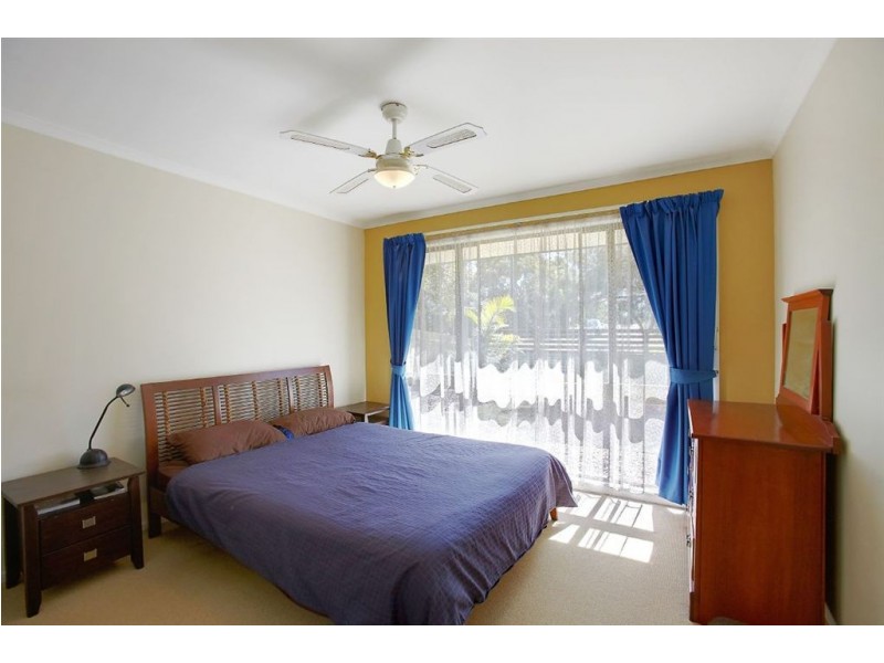 32 Browning Boulevard, Battery Hill QLD 4551