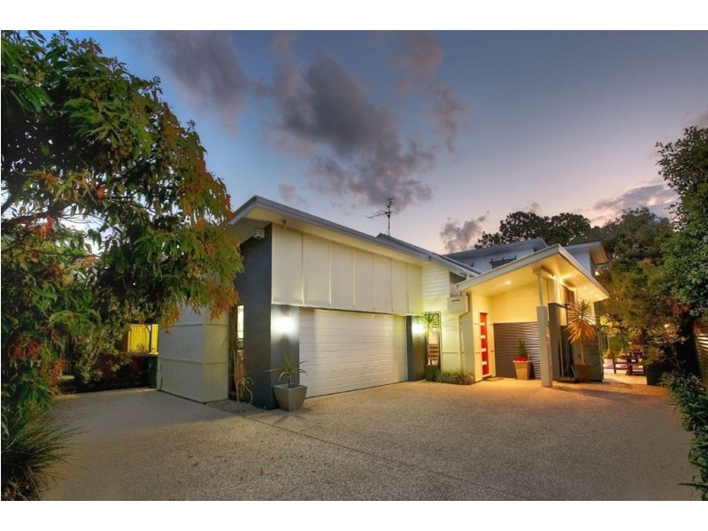 14 Wentworth Parade, Golden Beach QLD 4551