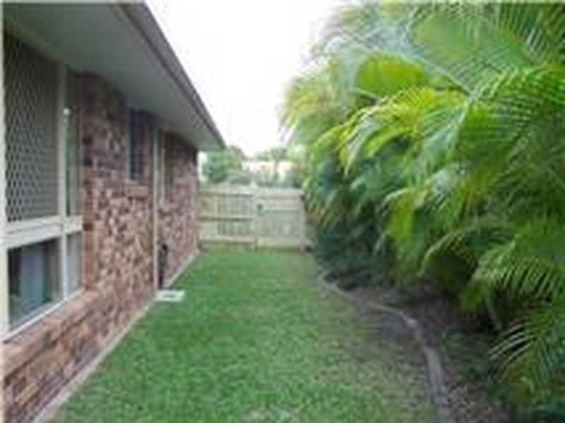 2 Carell Street, Currimundi QLD 4551