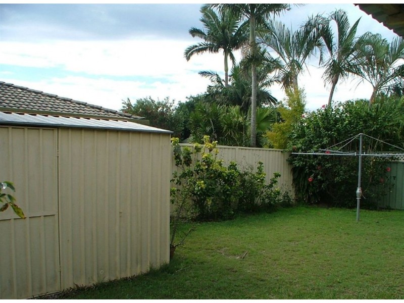 2/47 Wavell Avenue, Golden Beach QLD 4551