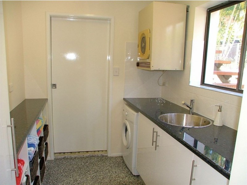 7 Matilda Crescent, Battery Hill QLD 4551