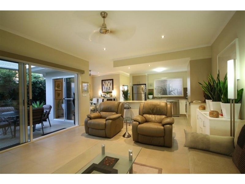 15 Tanna Street, Caloundra West QLD 4551