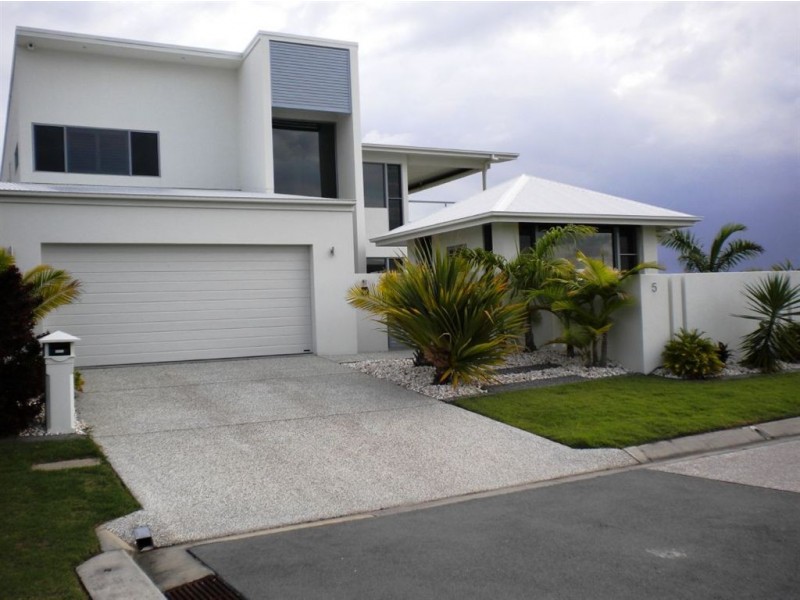 5 Plimsol Court, Wurtulla QLD 4575