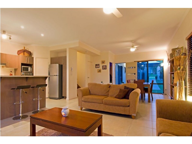 18 Macdonald Street, Dicky Beach QLD 4551