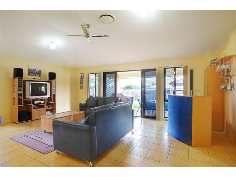 23 Discovery Drive, Little Mountain QLD 4551