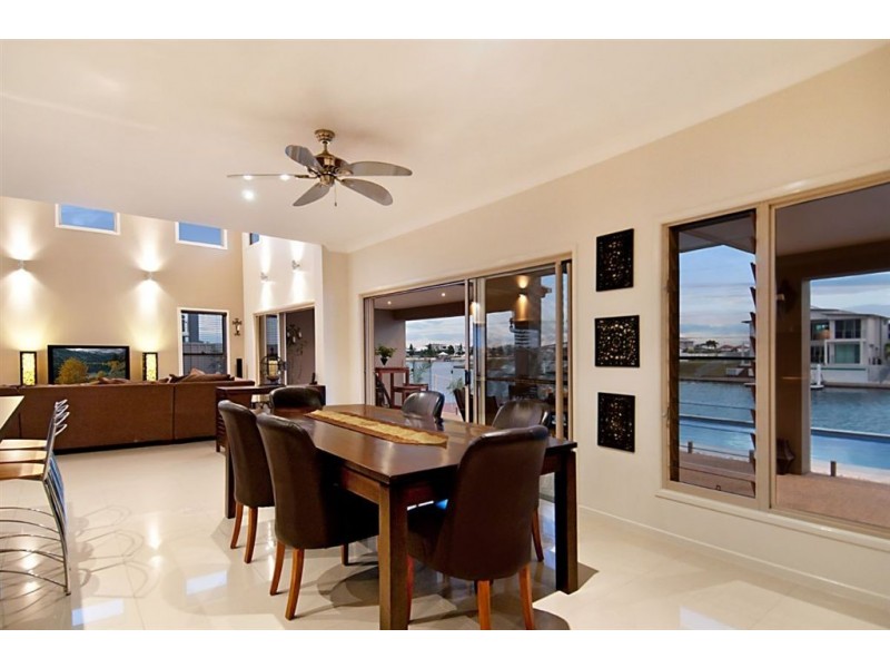 16 Deep Water Circuit, Pelican Waters QLD 4551