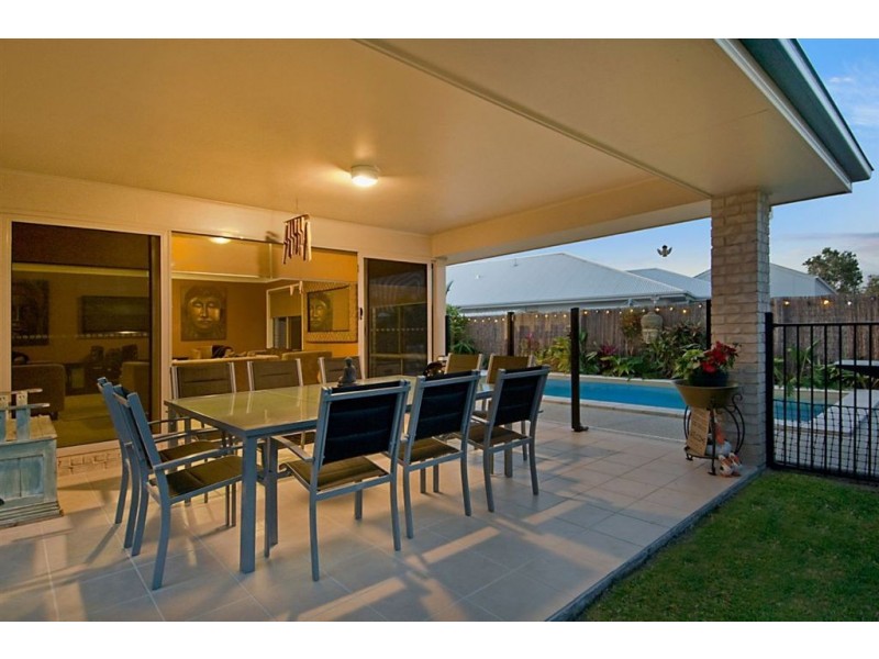 9 Carr Place, Pelican Waters QLD 4551