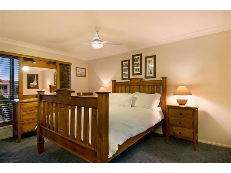 9 Carr Place, Pelican Waters QLD 4551