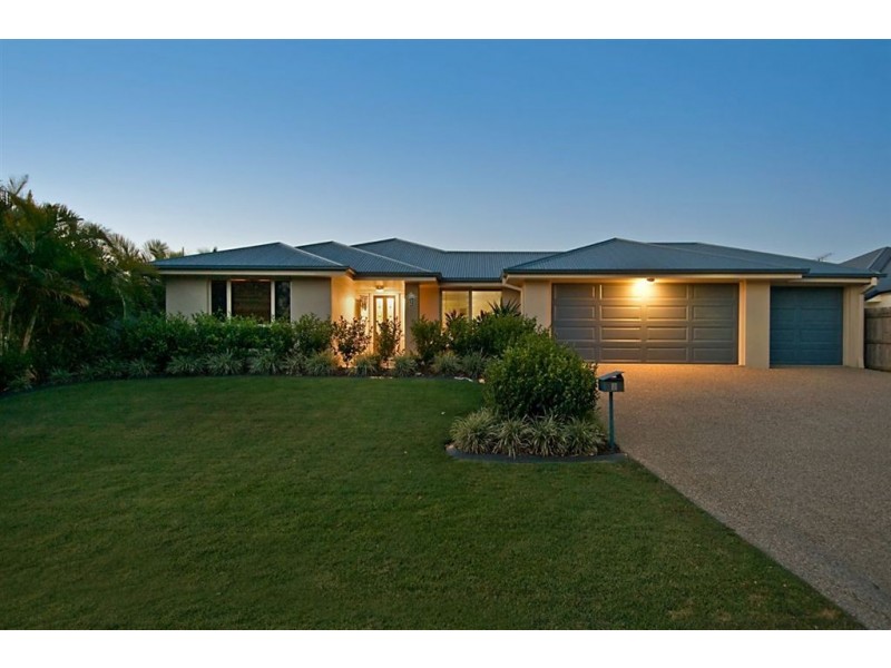 9 Carr Place, Pelican Waters QLD 4551