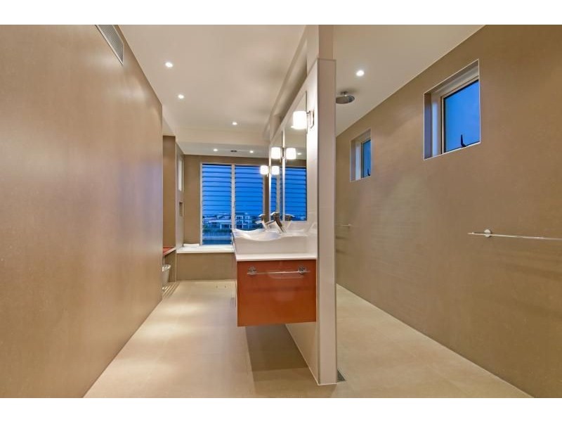 31 Artunga Place, Pelican Waters QLD 4551