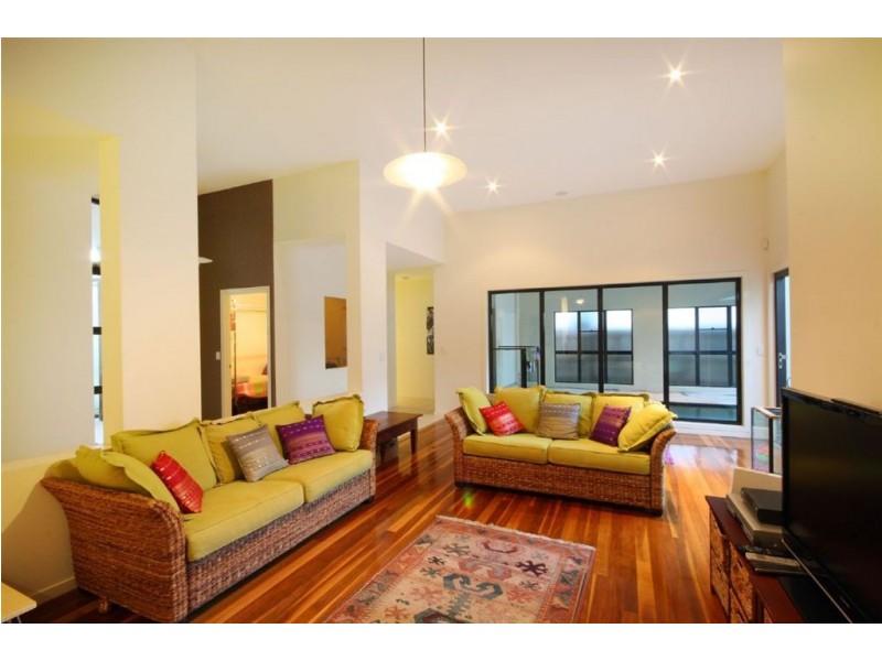 3 Tytherleigh Lane, Pelican Waters QLD 4551