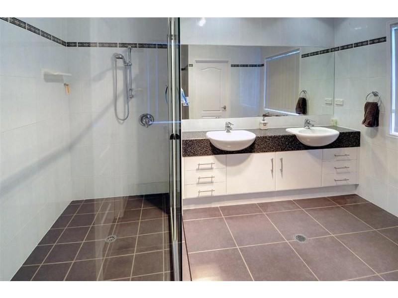 34 Pembroke Avenue, Pelican Waters QLD 4551