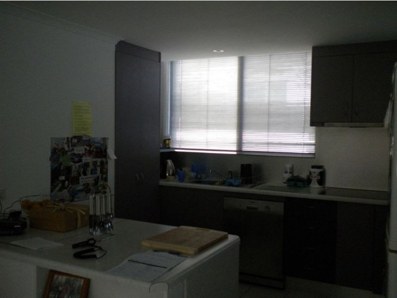 1/73 Landsborough Parade, Golden Beach QLD 4551